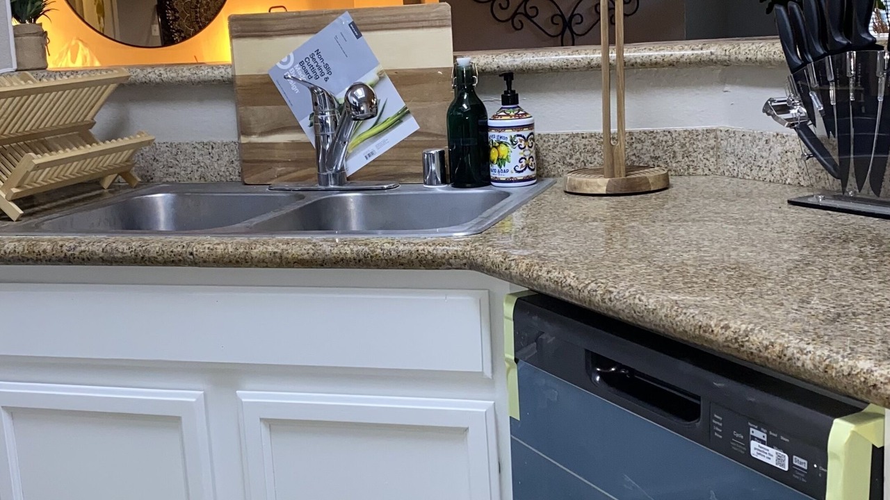 Photo of Kitchen in Canyon Gate