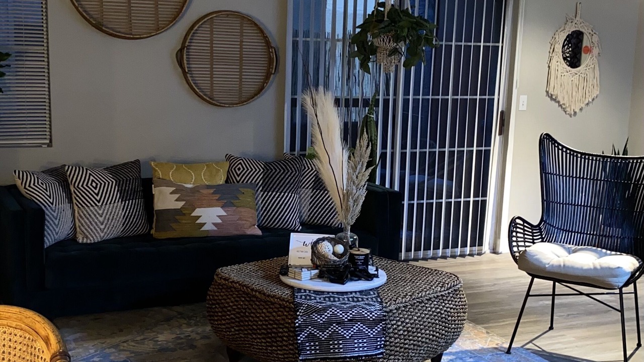 Photo of Livingroom in Canyon Gate