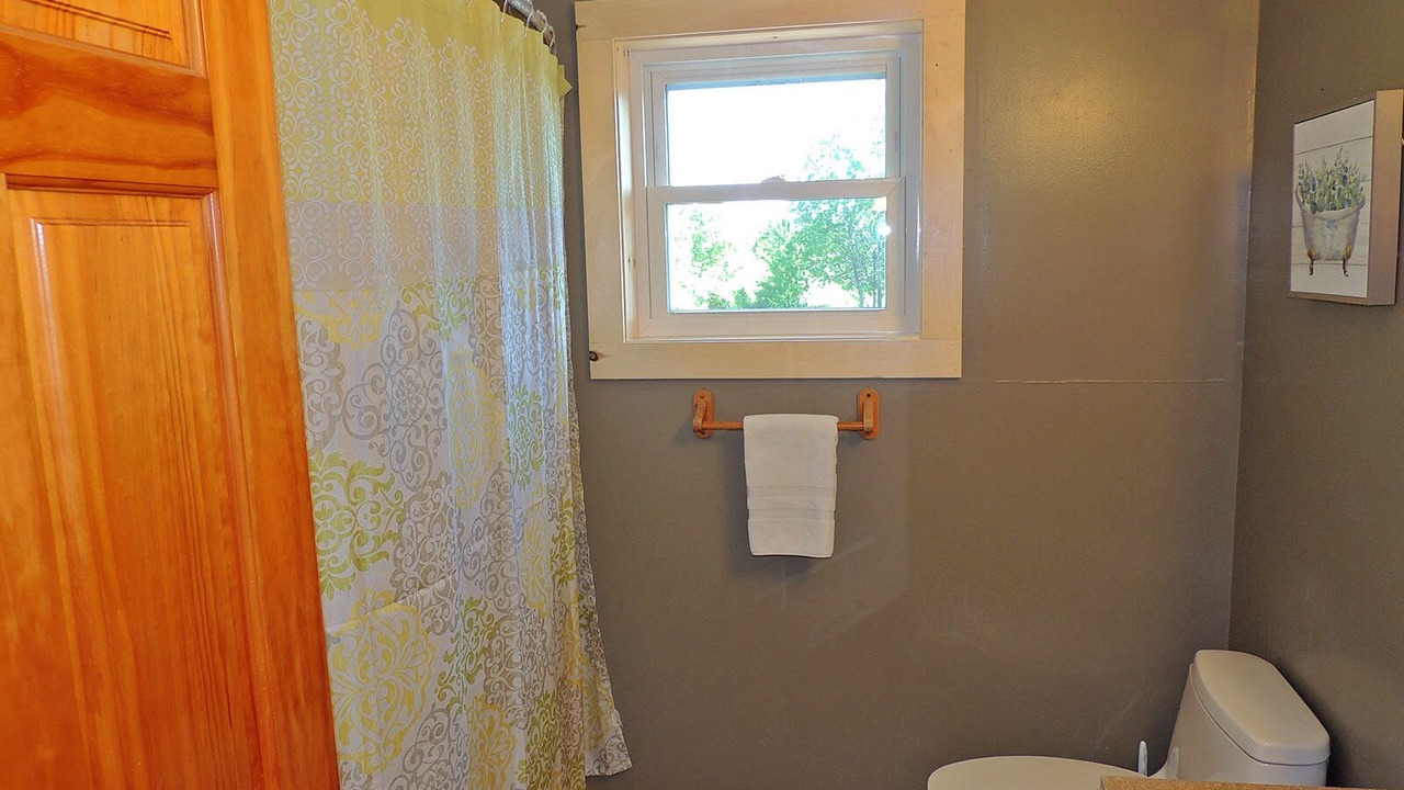 Photo of Bathroom in Cape Vincent