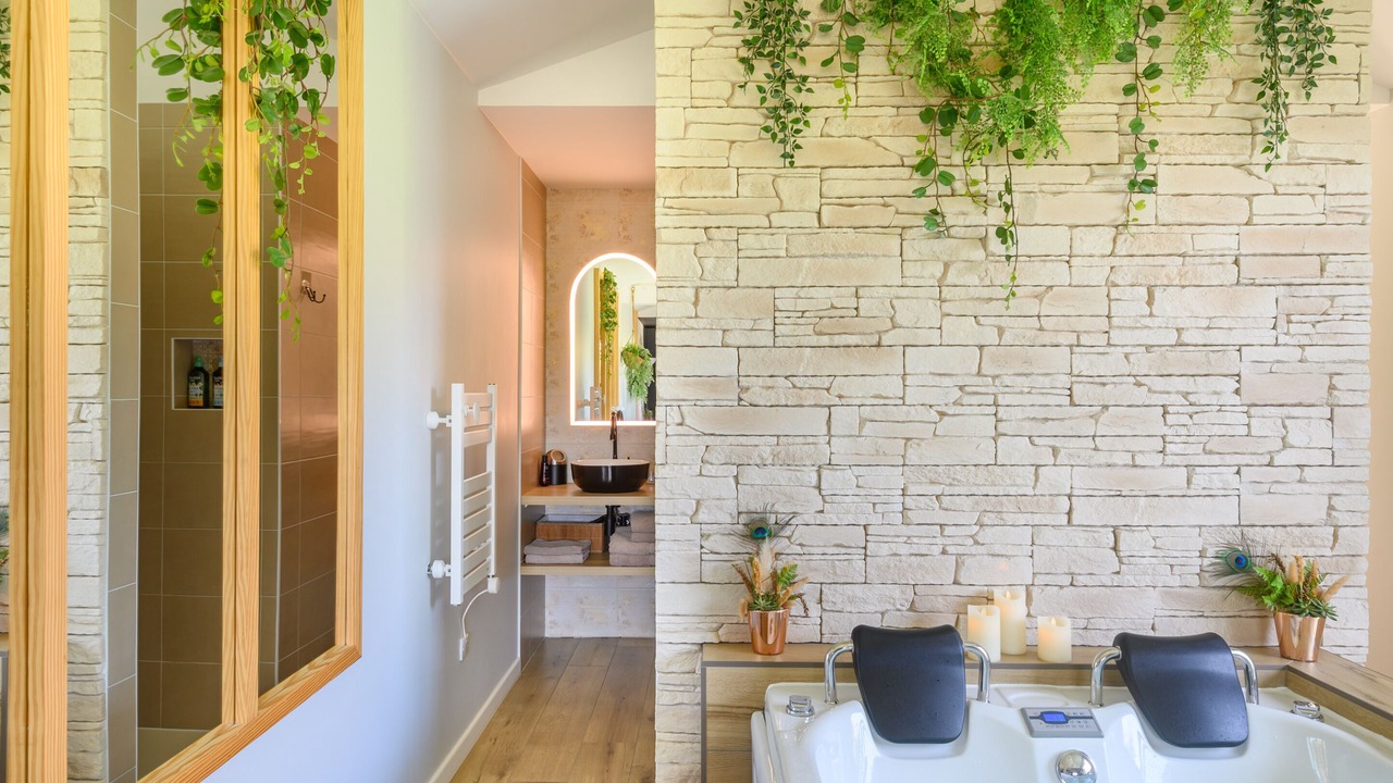 Photo of Bathroom in Talmont-Saint-Hilaire