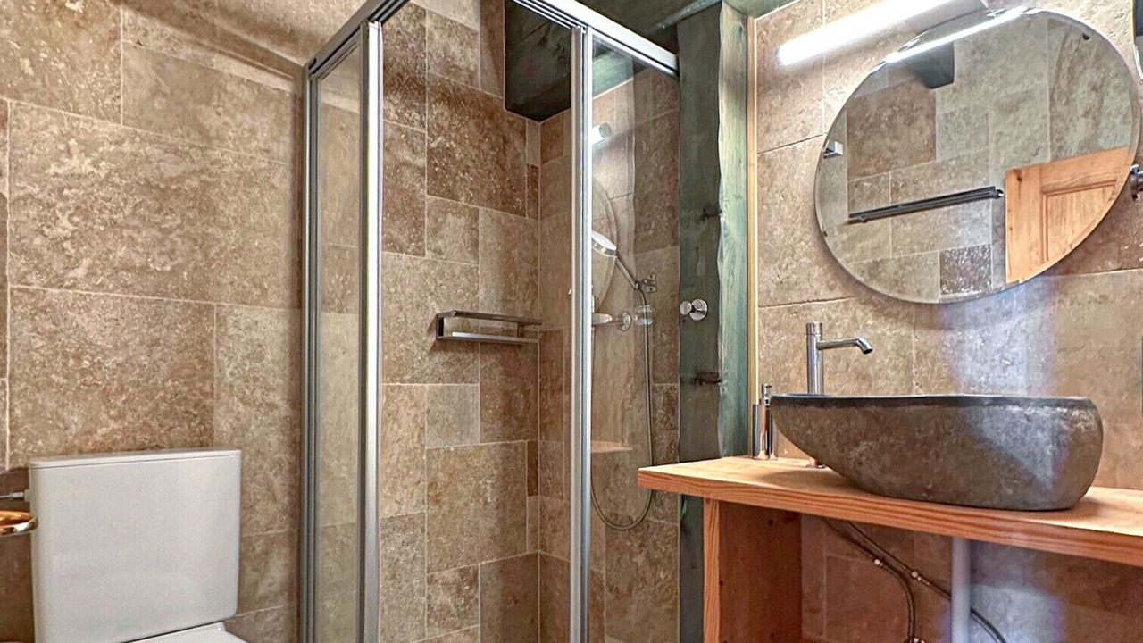 Photo of Bathroom in Bruson