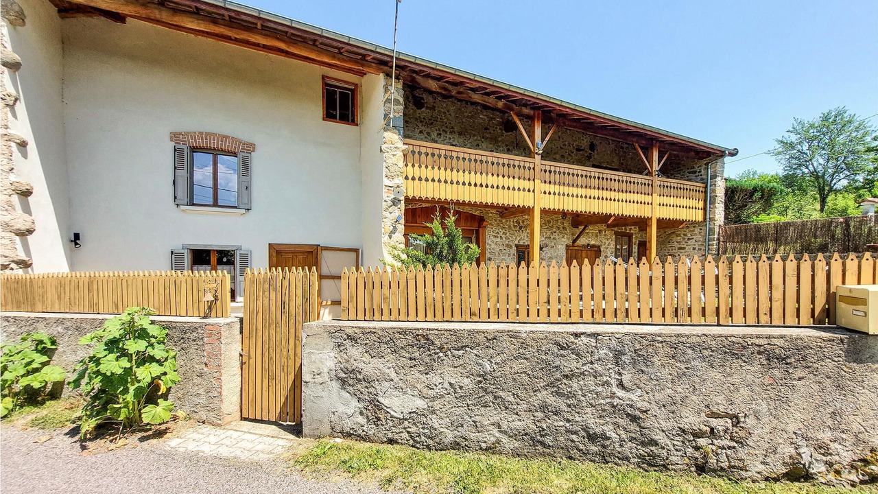 Photo of Others in Champoly