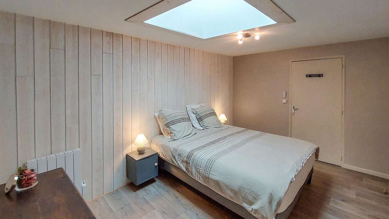 Photo of Others in Champoly