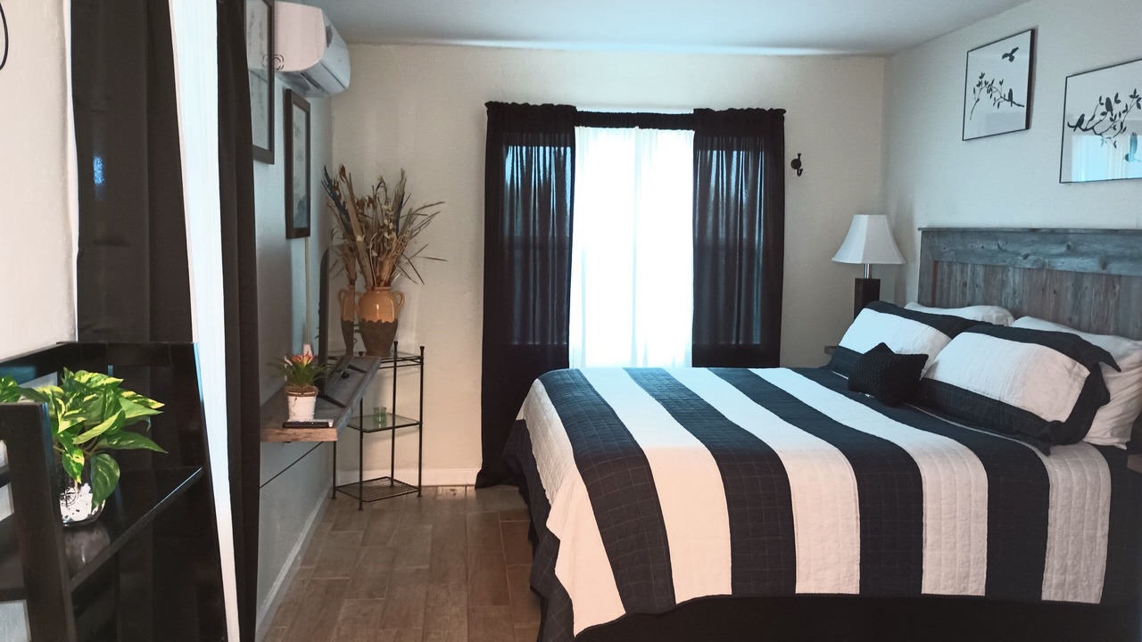 Photo of Bedroom in Aransas Pass