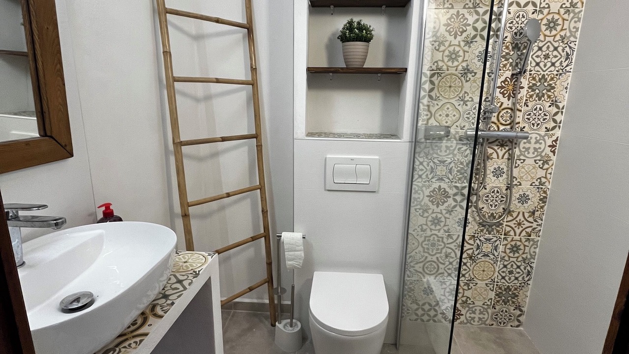 Photo of Bathroom in Alcalali