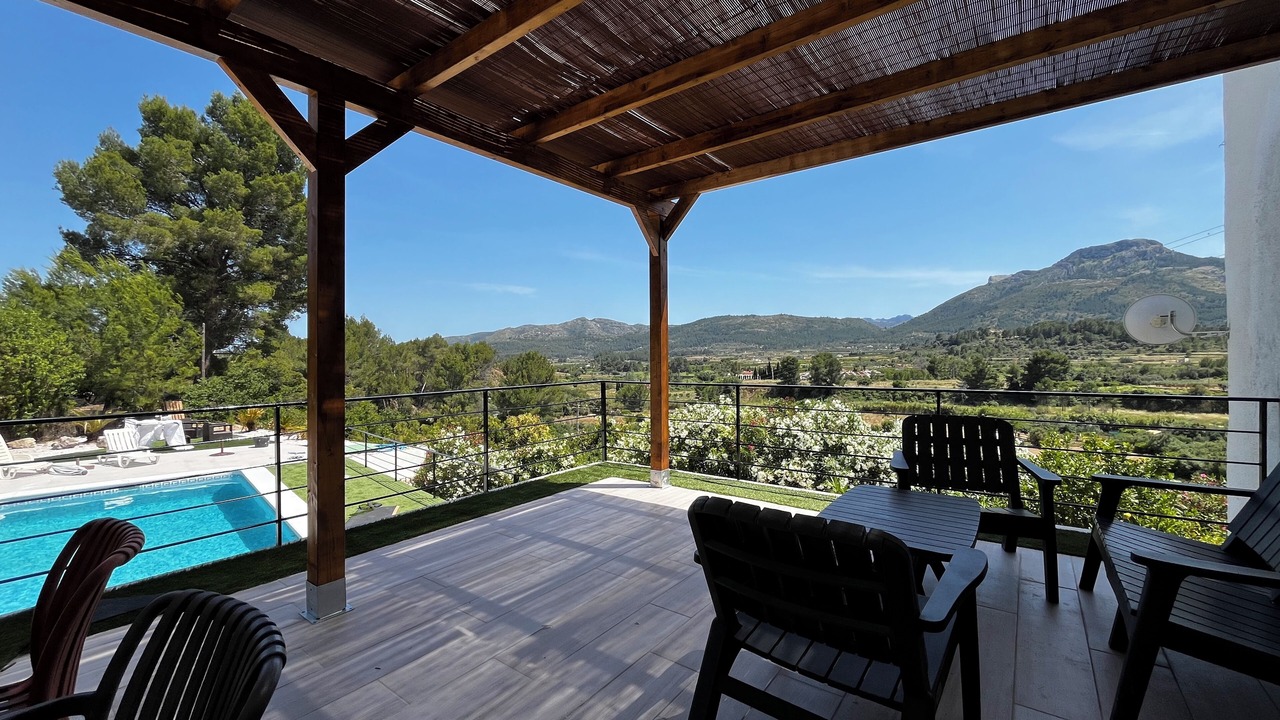 Photo of Patio Balcony in Alcalali