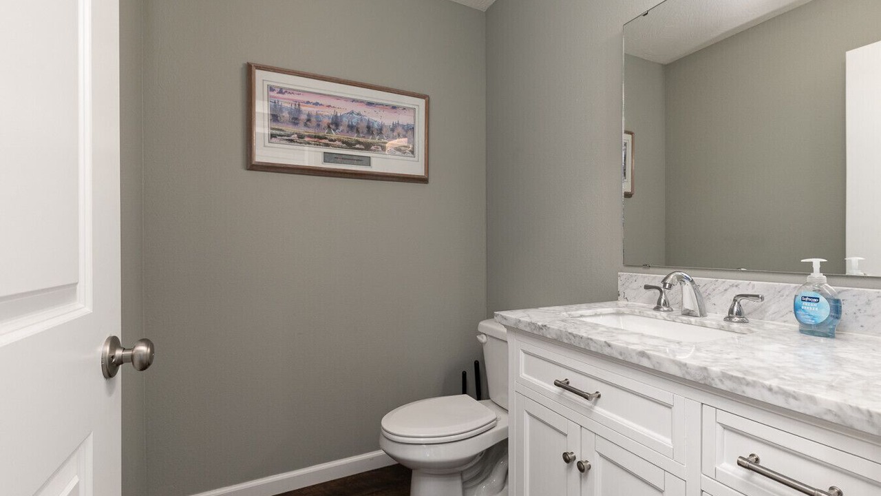 Photo of Bedroom in Kirbyville