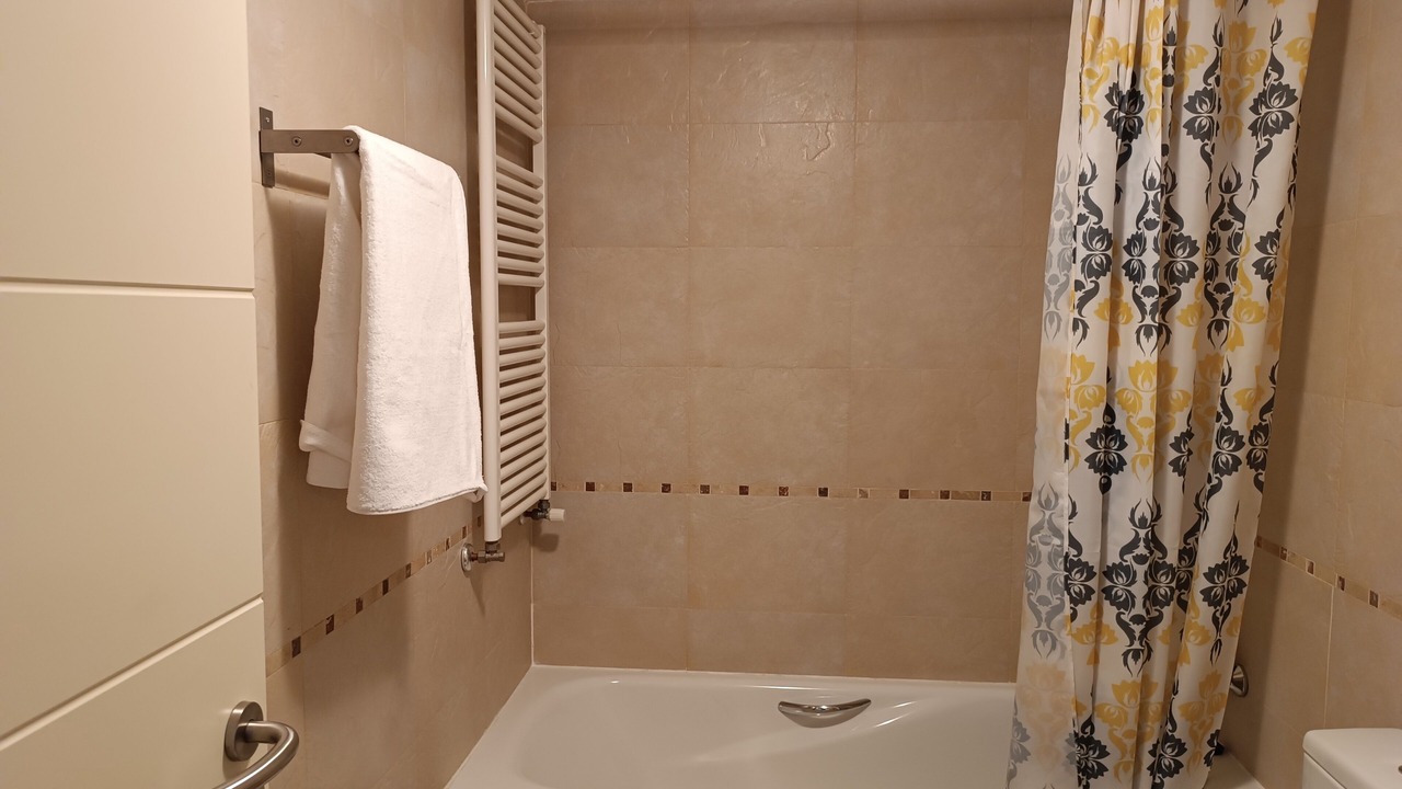 Photo of Bathroom in Latas
