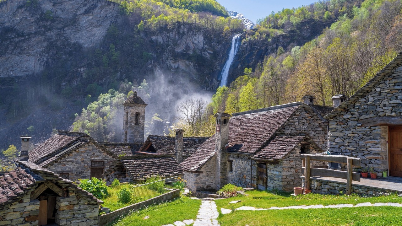 Photo of Others in Cevio