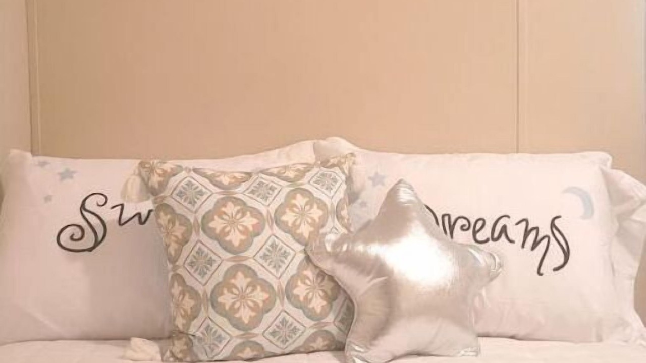 Photo of Bedroom in Sandy Hook