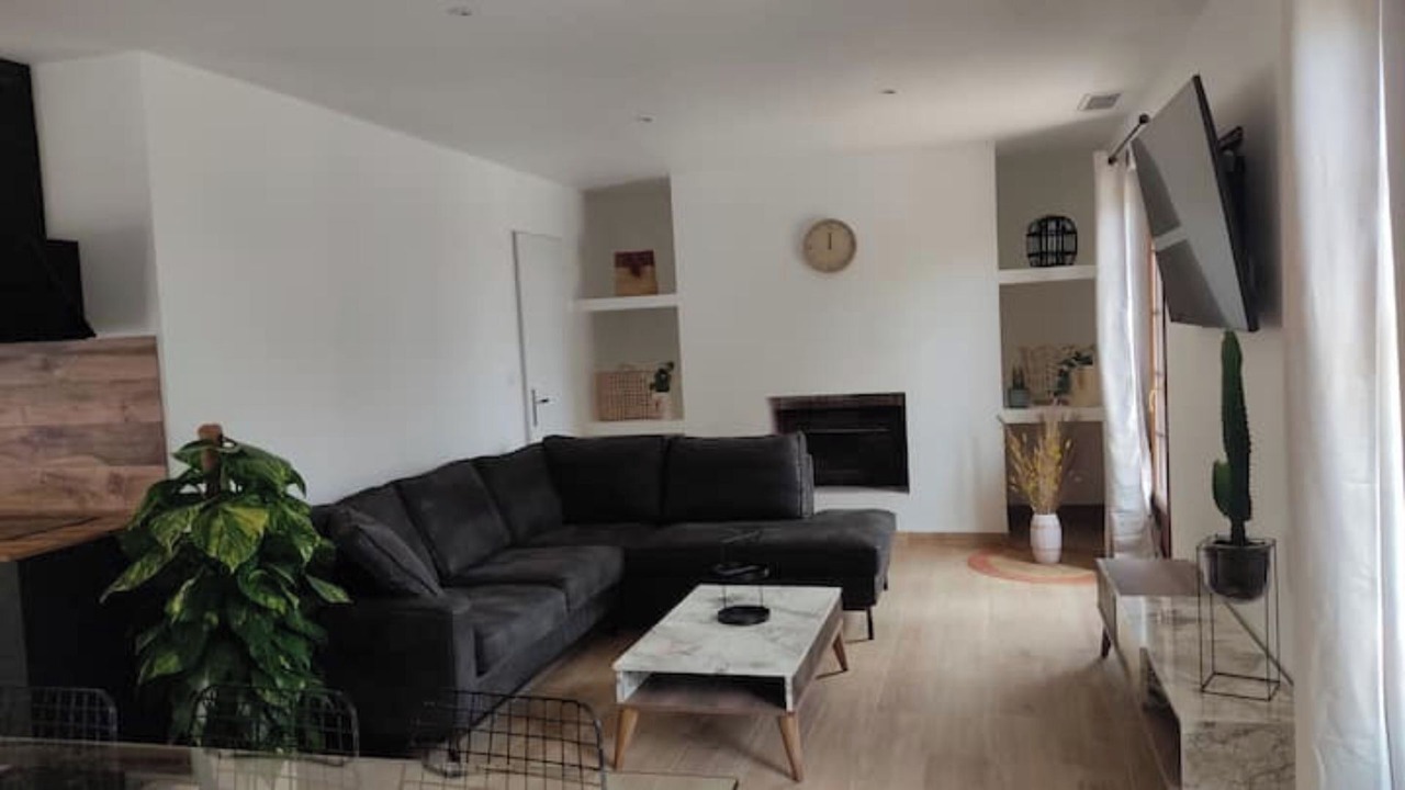 Photo of Livingroom in Meze