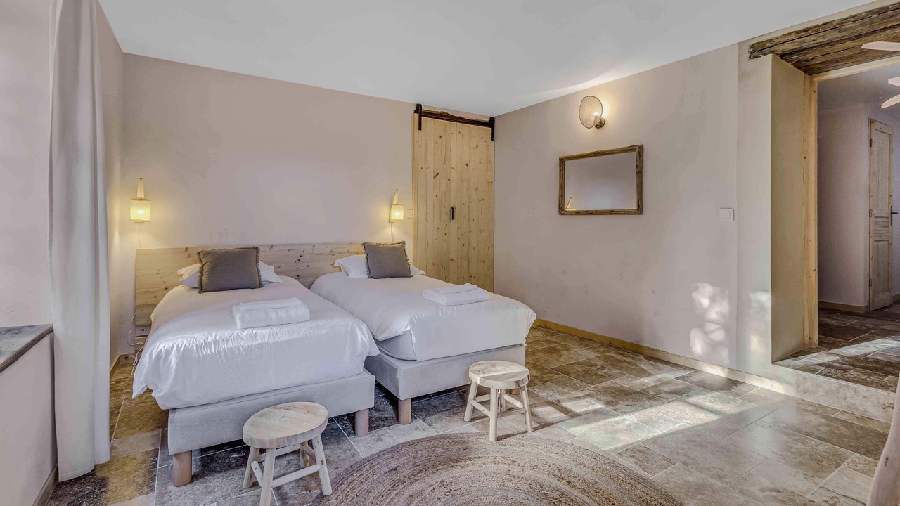 Photo of Bedroom in Saint-Leonard