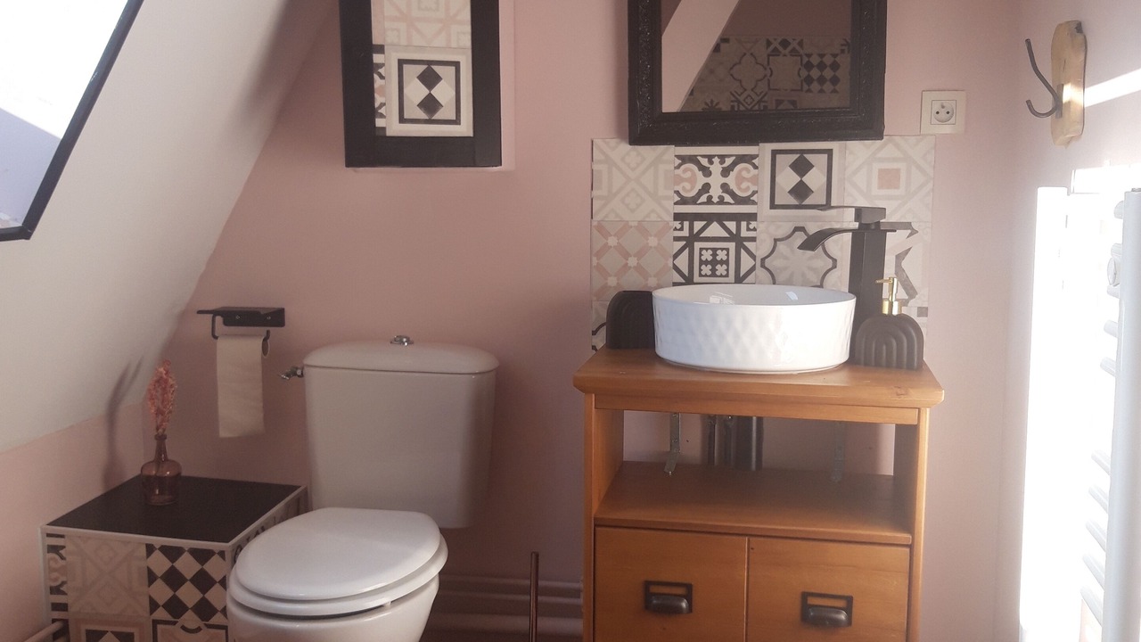 Photo of Bathroom in Saint-Germain-des-Essourts