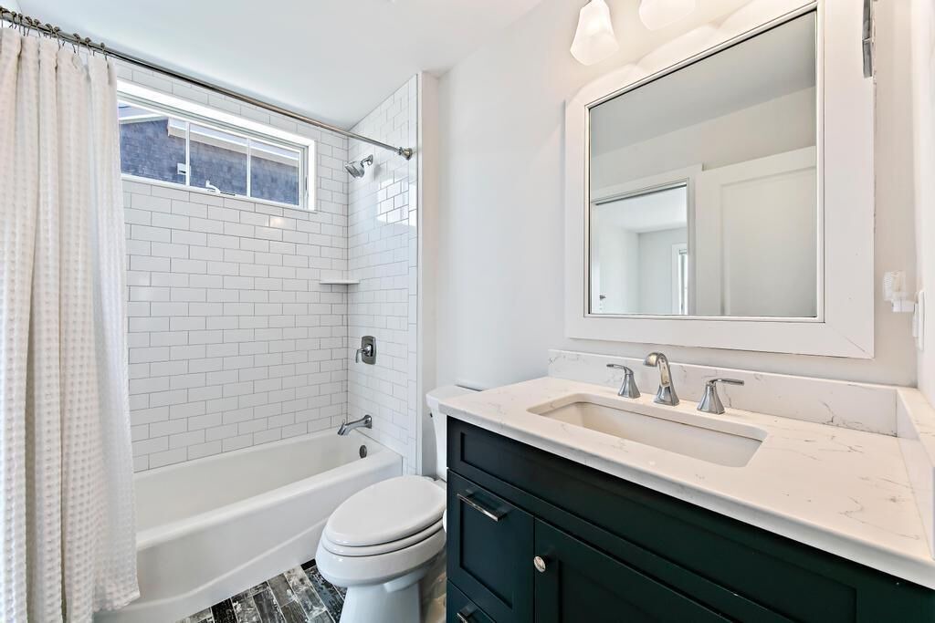 Photo of Bathroom in South Beach Haven