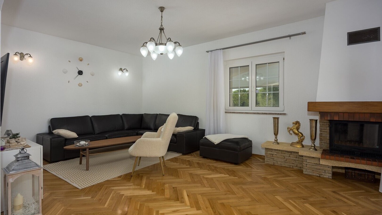Photo of Livingroom in Antonci