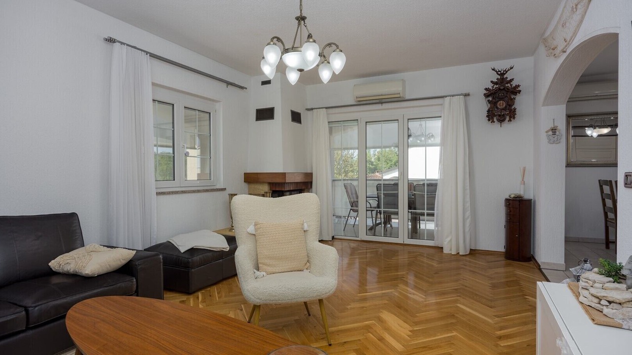 Photo of Livingroom in Antonci