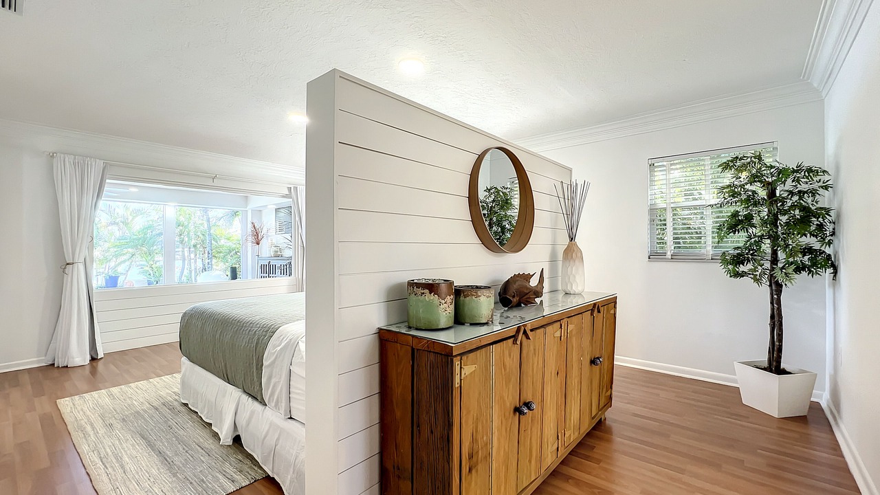 Photo of Bedroom in Cocoa Isles