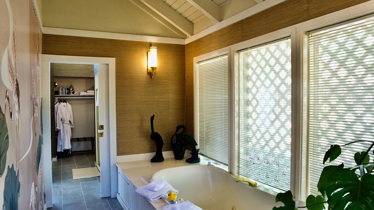 Photo of Bathroom in Sylvan Shores