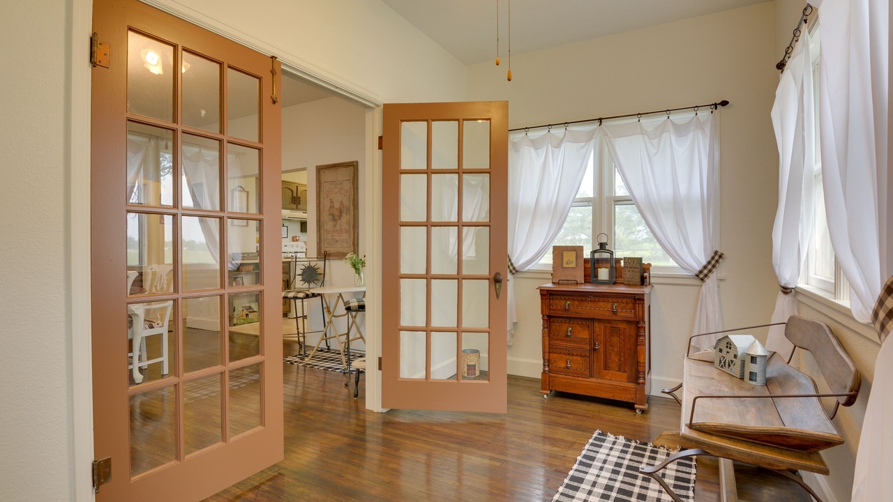 Photo of Bedroom in Sheldon