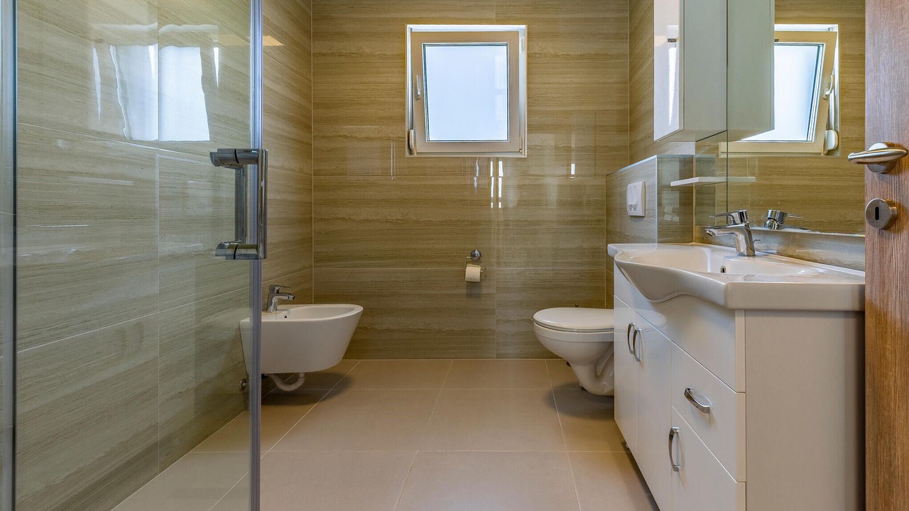 Photo of Bathroom in Skatari
