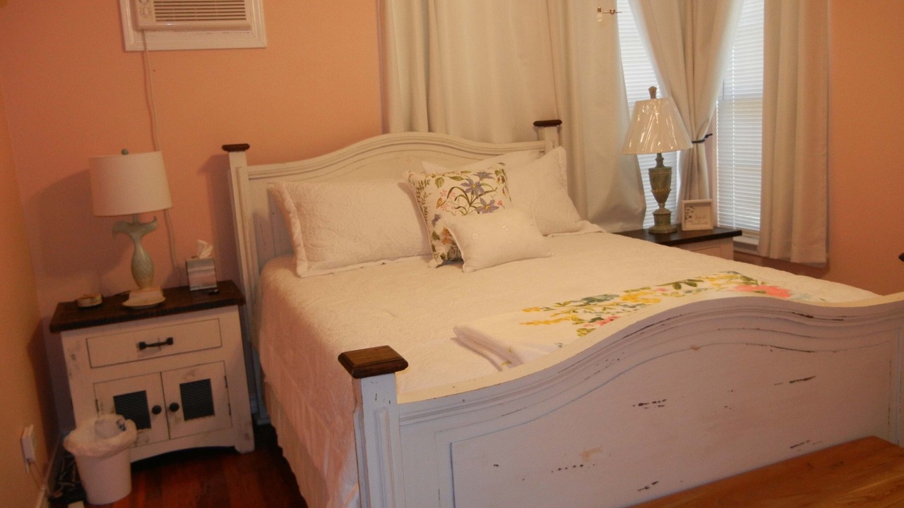 Photo of Bedroom in Rockport