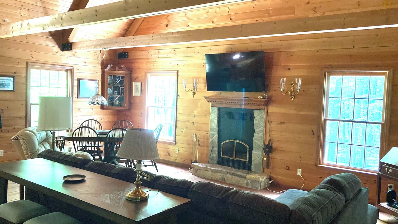 Photo of Livingroom in Interlochen