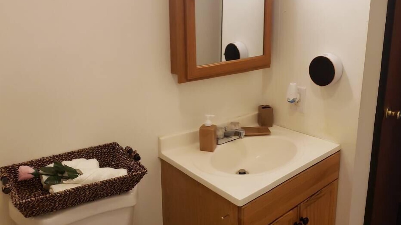 Photo of Bathroom in Long Pond