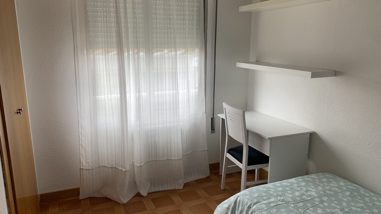 Photo of Bedroom in Logrono