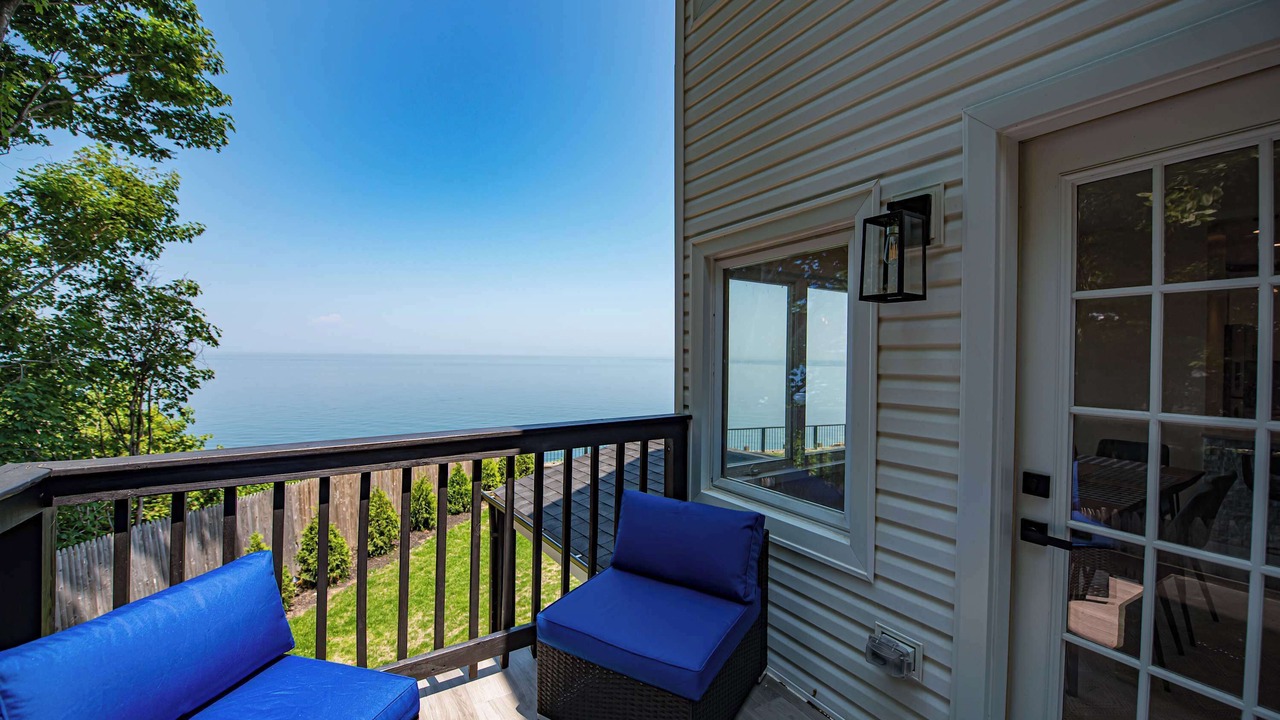 Photo of Patio Balcony in Wading River