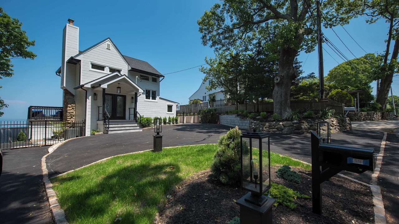 Photo of Others in Wading River