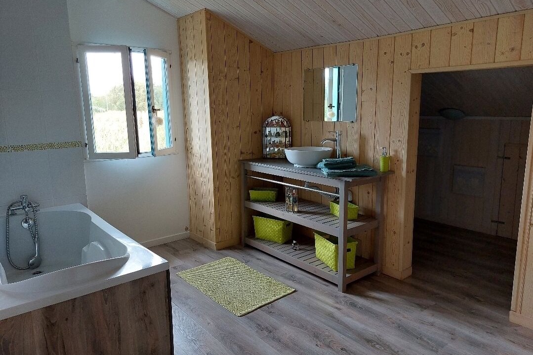 Photo of Bathroom in Saint-Geours-d'Auribat