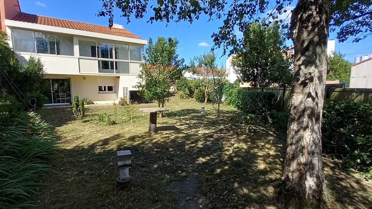 Photo of Outdoor in La Roche-sur-Yon