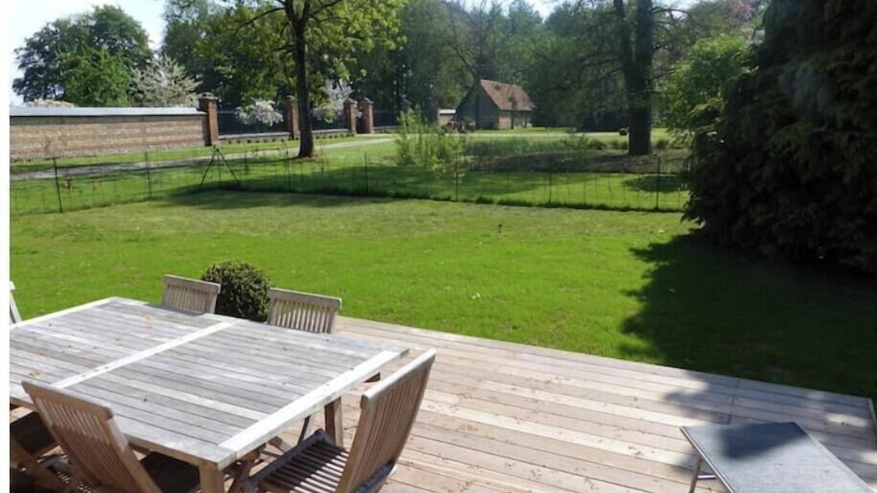 Photo of Outdoor in Cottevrard