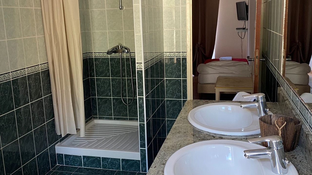 Photo of Bathroom in Sainte-Lucie-de-Tallano