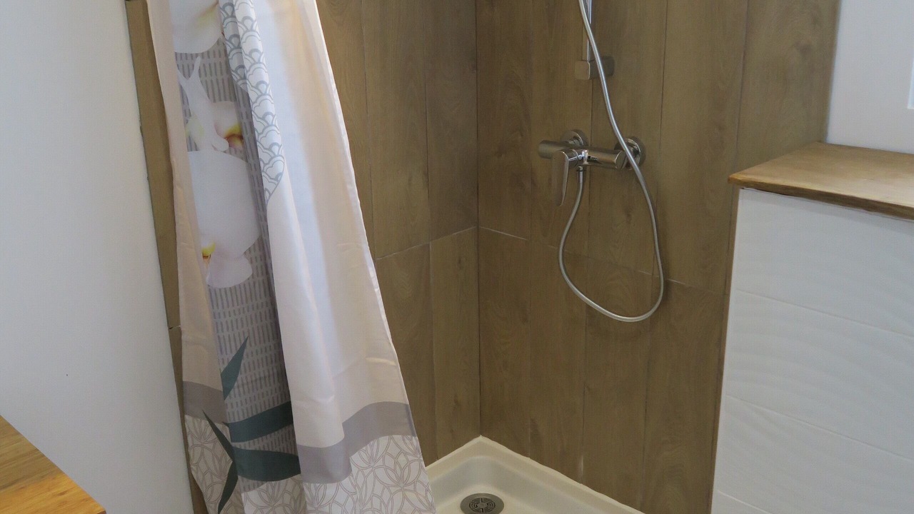 Photo of Bathroom in Puymaurin