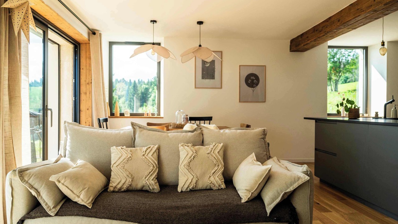 Photo of Others in Premanon