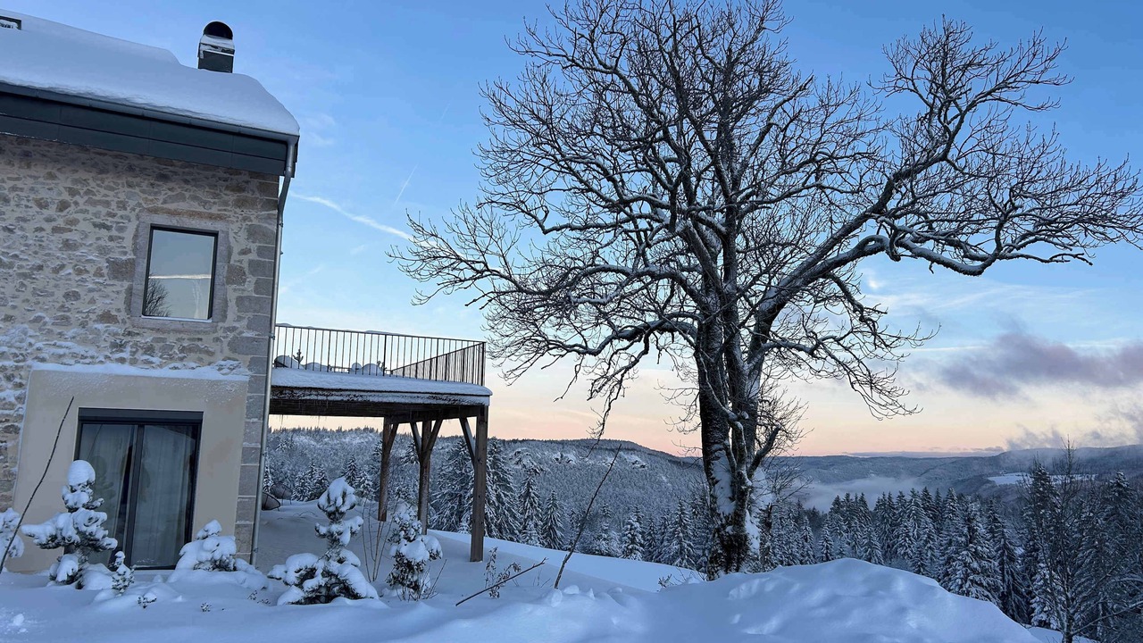 Photo of Others in Premanon