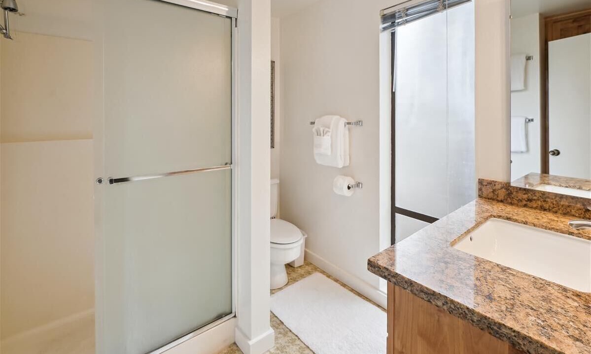 Photo of Bathroom in Tahoe City