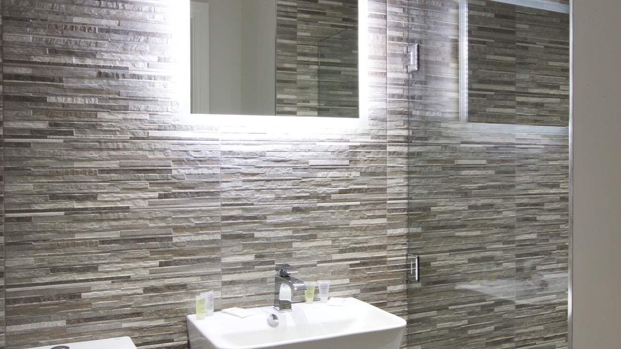 Photo of Bathroom in Nailsworth