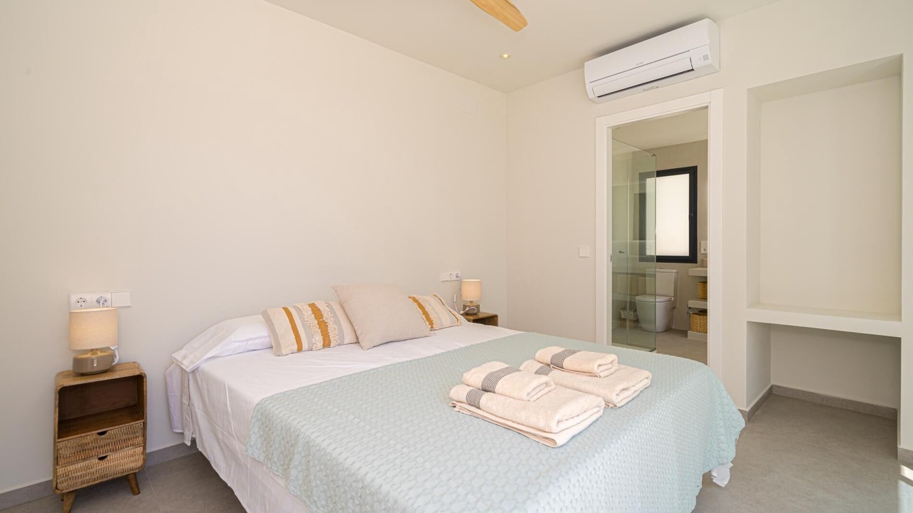 Photo of Bedroom in Moraira