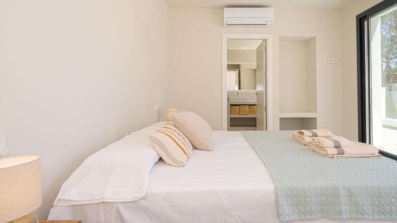 Photo of Bedroom in Moraira