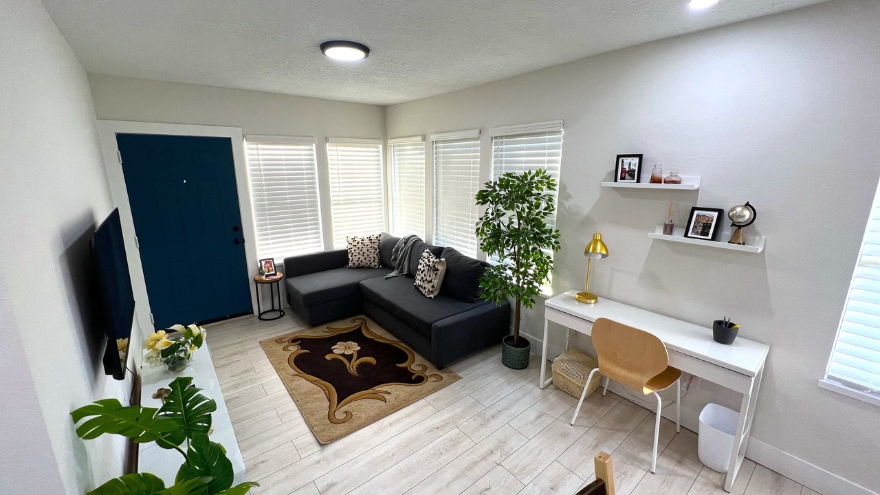 Photo of Livingroom in Winter Haven