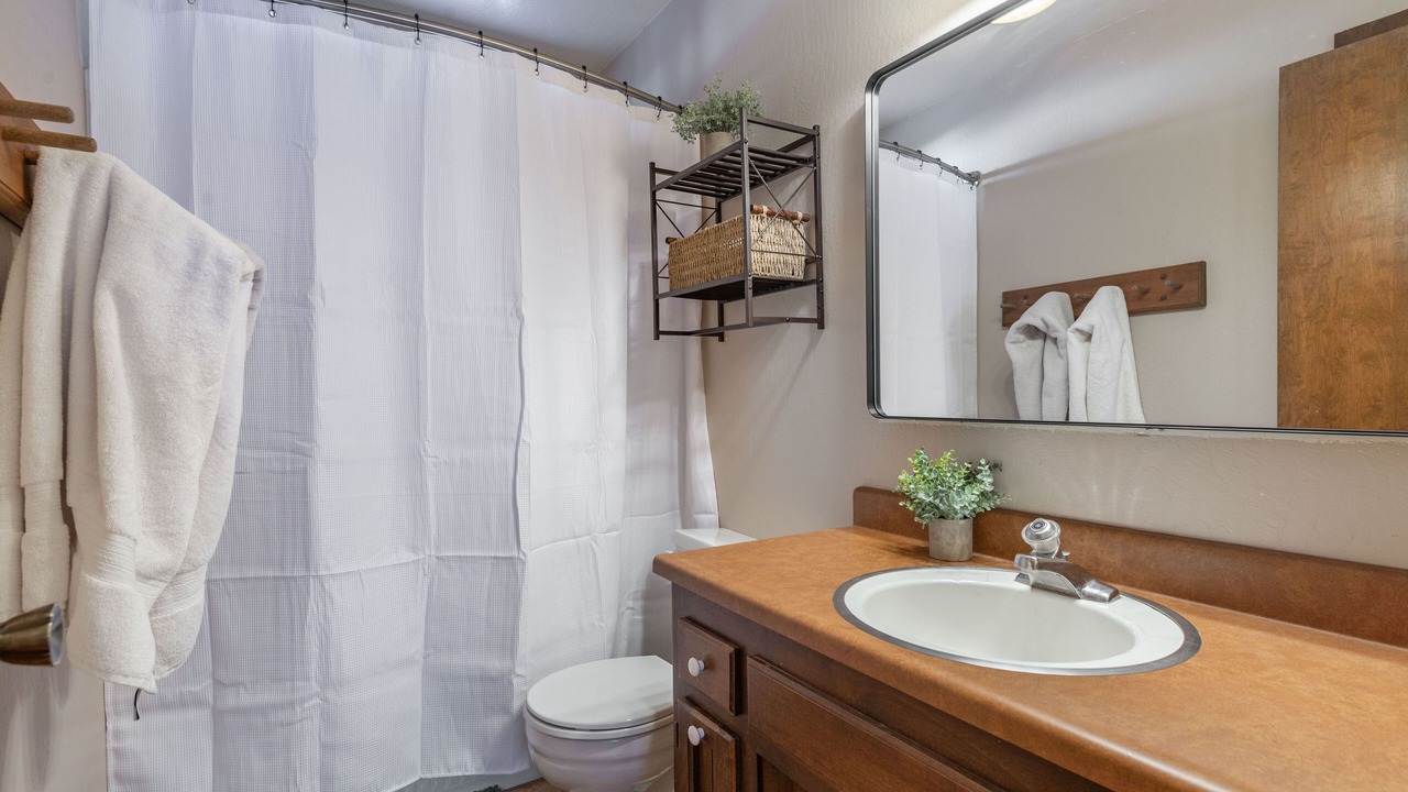 Photo of Bathroom in Ponderosa Palisades