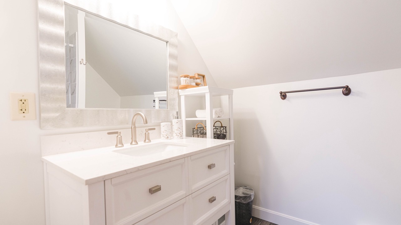 Photo of Bathroom in Back Cove