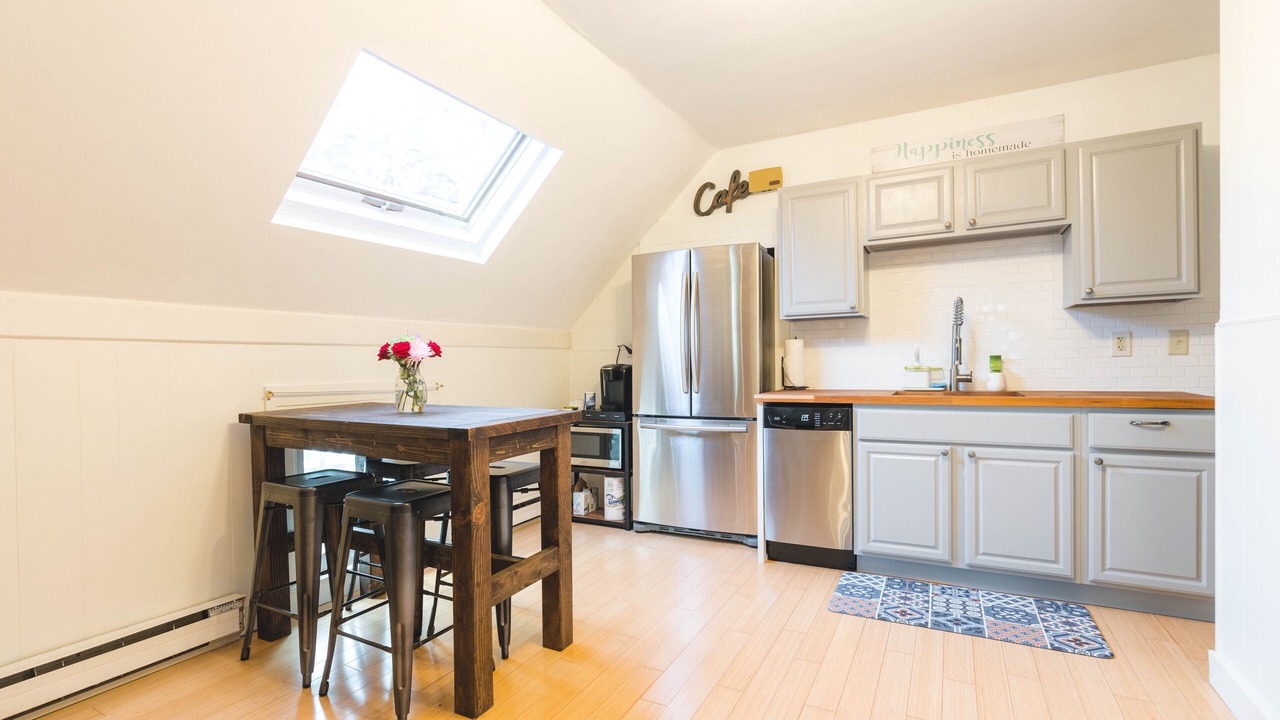 Photo of Kitchen in Back Cove