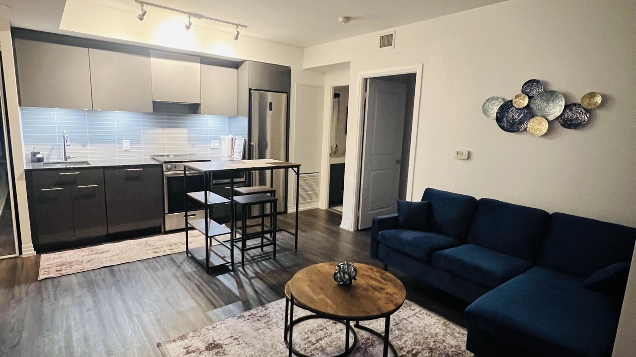 Photo of Livingroom in Garden District