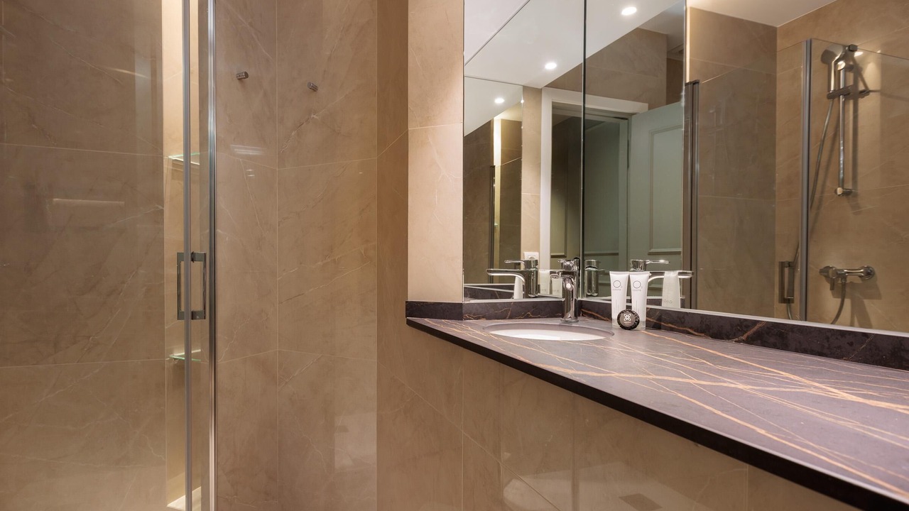 Photo of Bathroom in Mequinenza