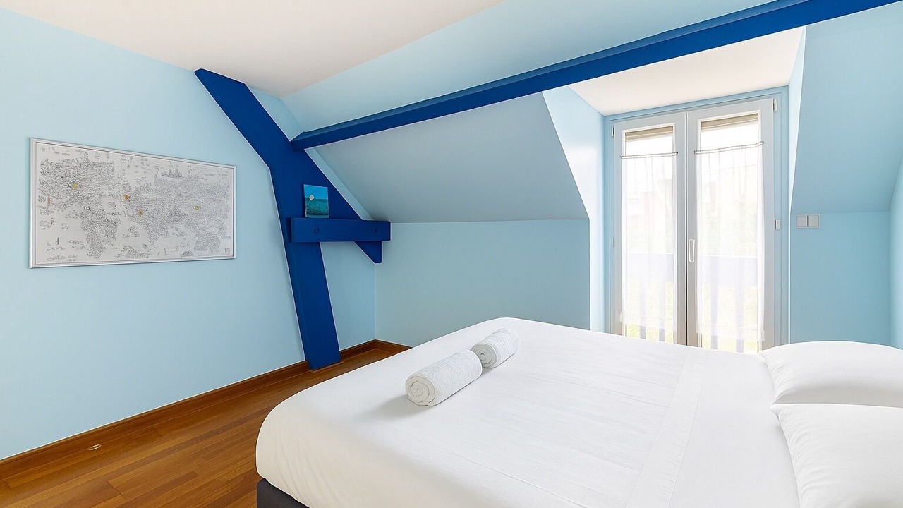 Photo of Bedroom in Clamart