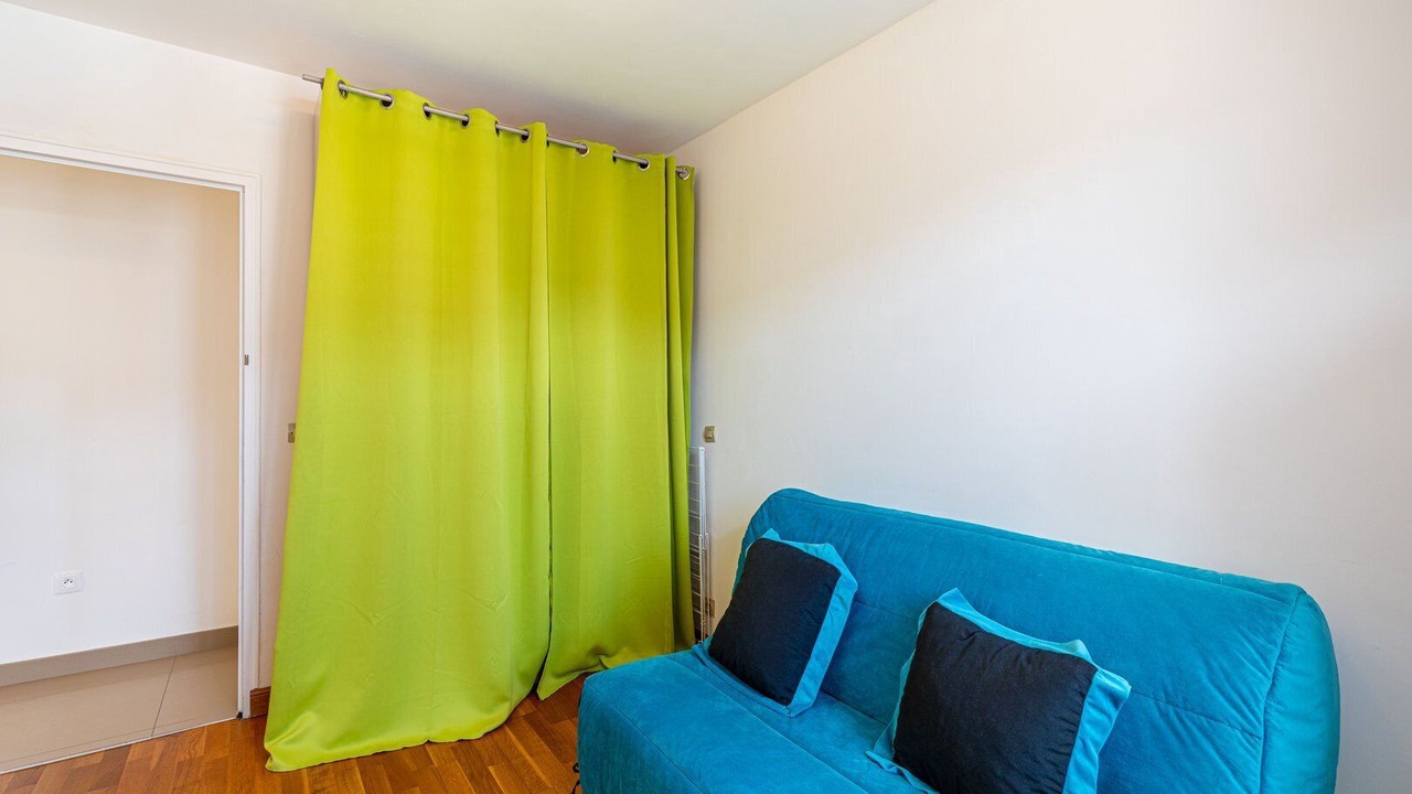 Photo of Livingroom in Clamart