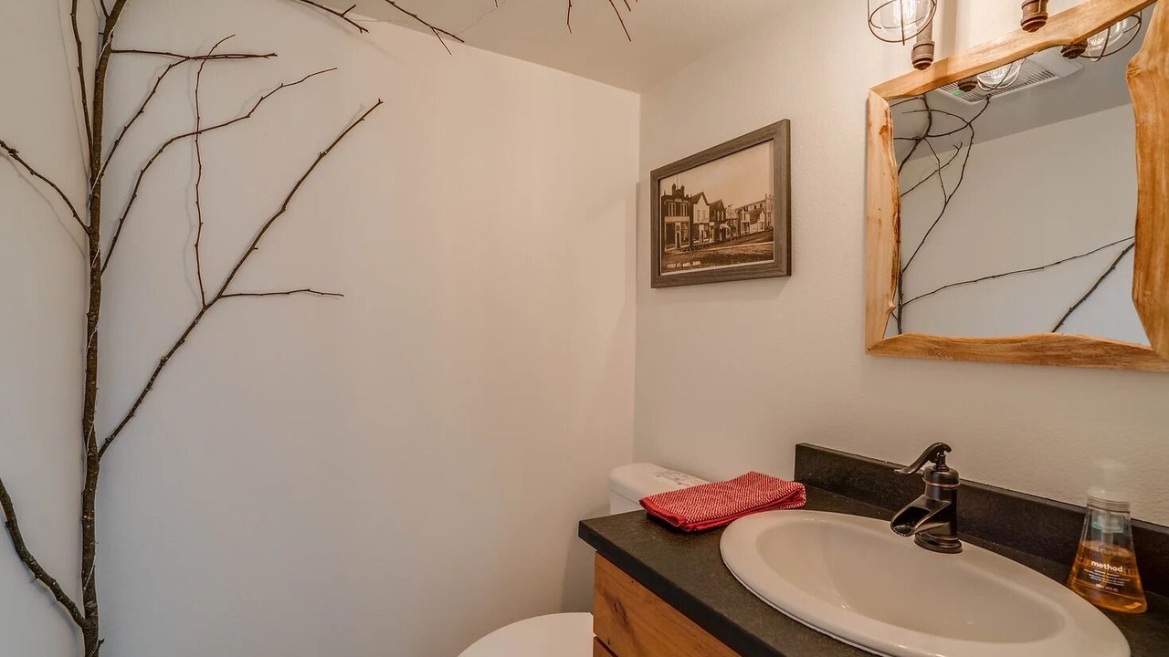 Photo of Bathroom in Ardenvoir